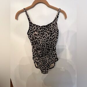 AQUA GREEN LEOPARD PRINT CRISS CROSS BACK ONE PIECE SWIM SUIT. SIZE SMALL